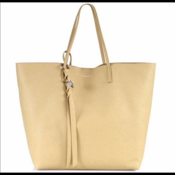 Alexander McQueen Handbags - Reposhing this beautiful bag is just not my style